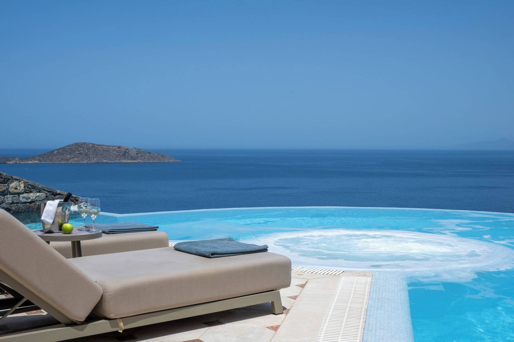 One Bedroom Imperial Spa Pool Villa