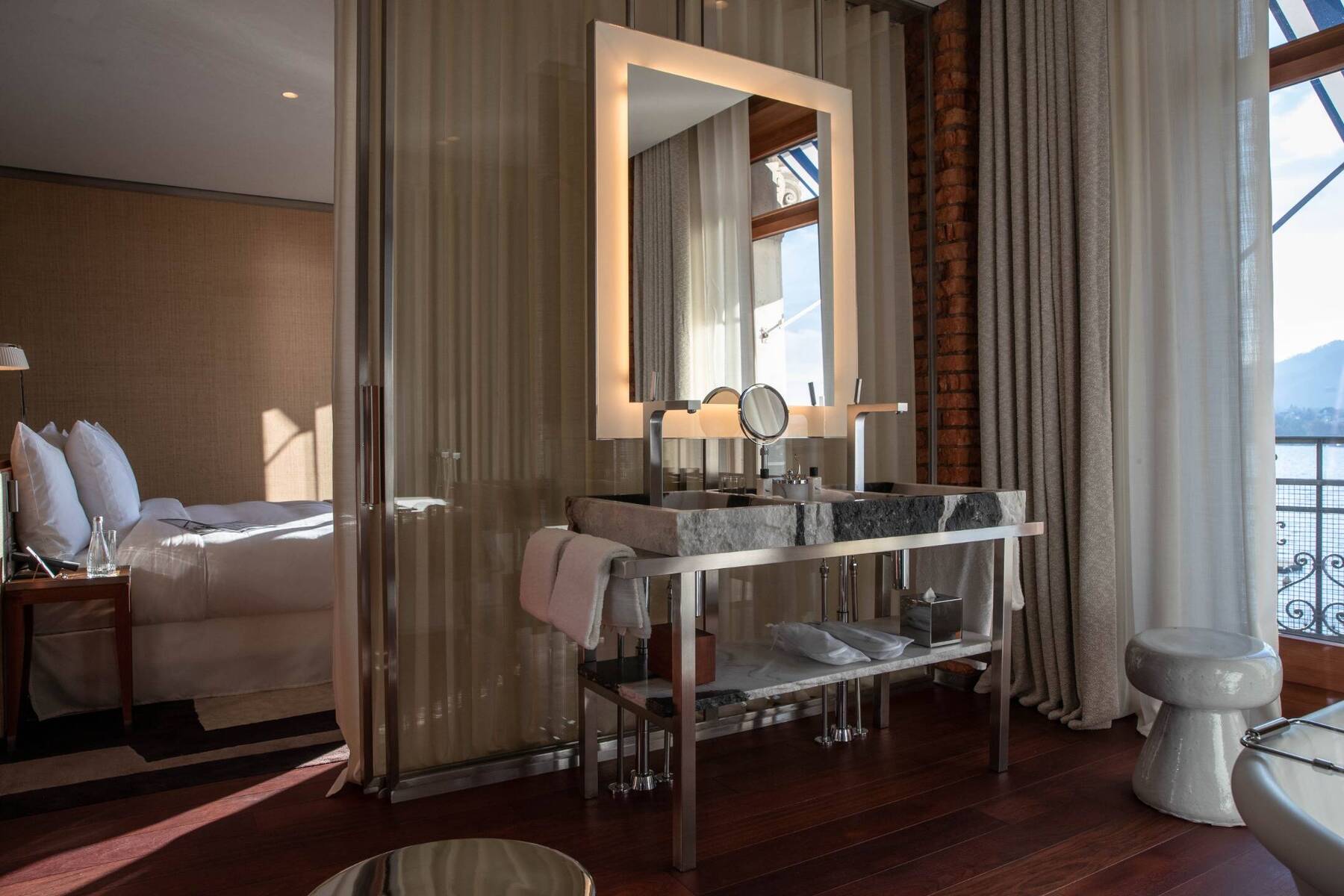 Prestige Balcony Room