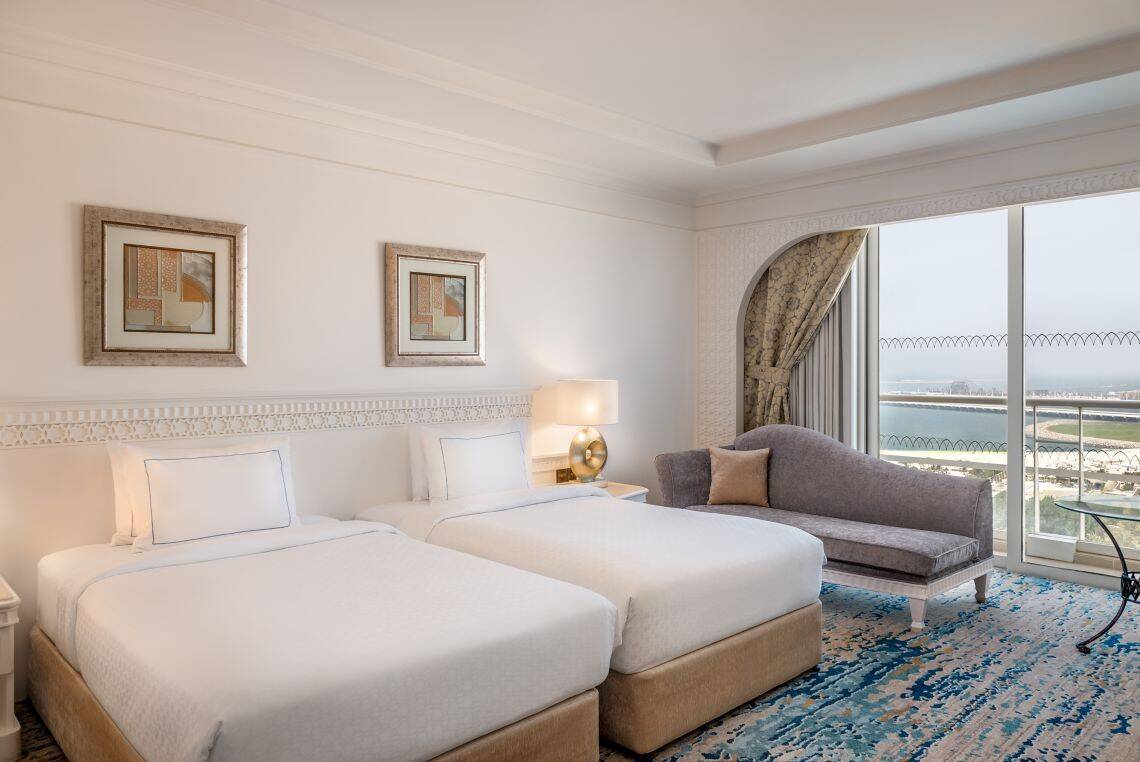Tower Oceanfront,Twin Room