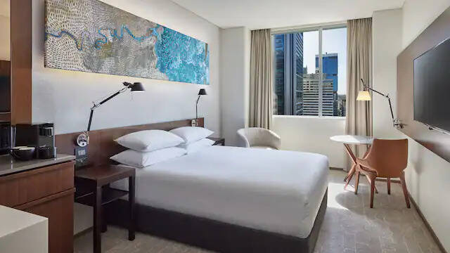 King Bed with City View 