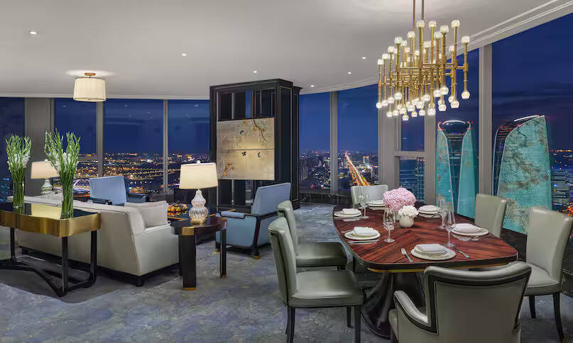 Ambassador Suite with Twin Tower View