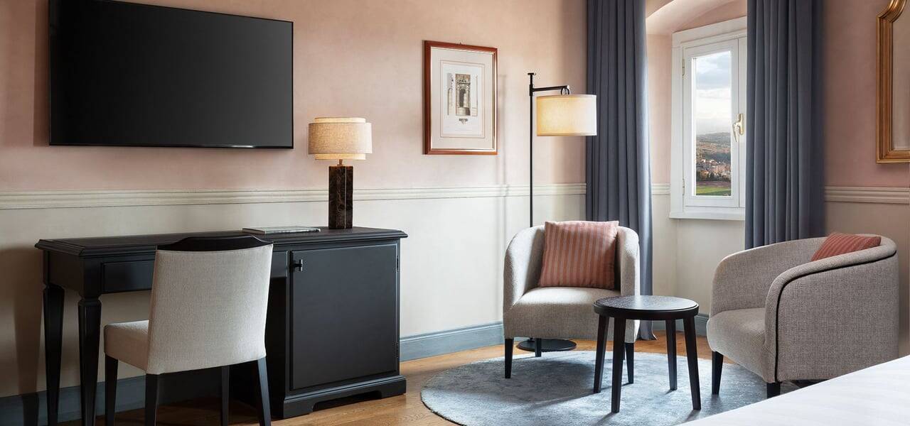 Signature Deluxe Room