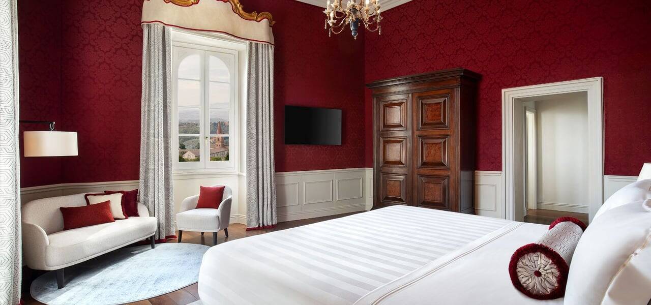 Signature Suite Deluxe