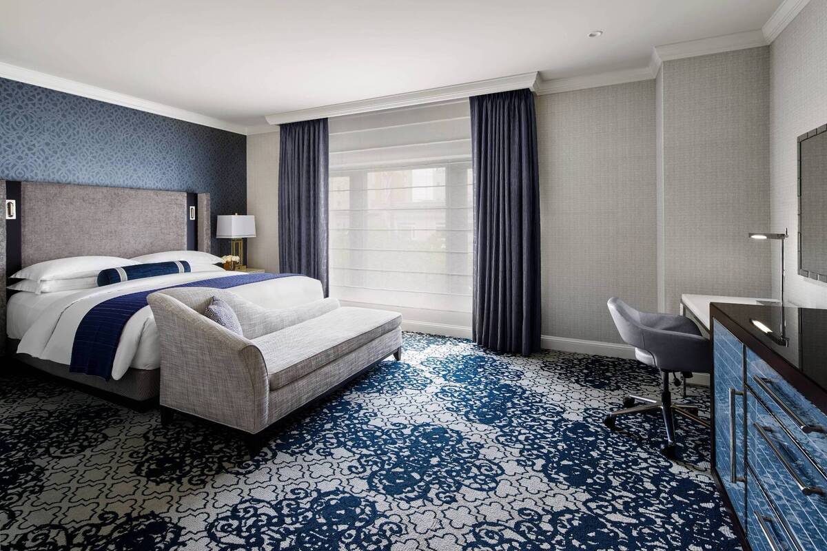 Corner King Larger Guest Room