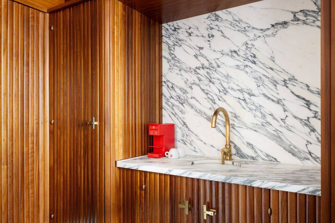 Park One Bedroom Larger Suite, City View