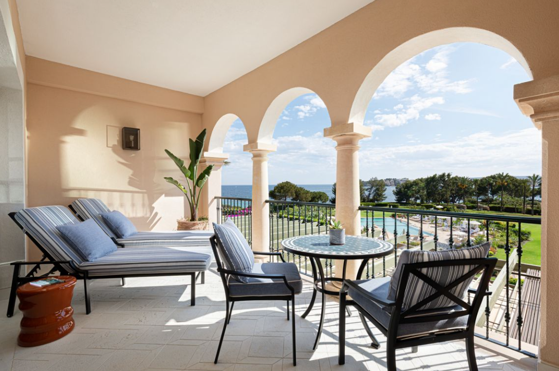 GRAND JUNIOR SUITE 