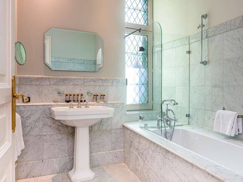 Superior Room, Terrace, Garden and City Walls View