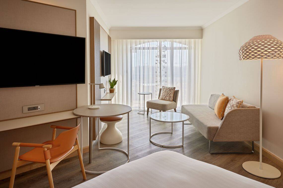 Studio Two Queen Suite Balcony