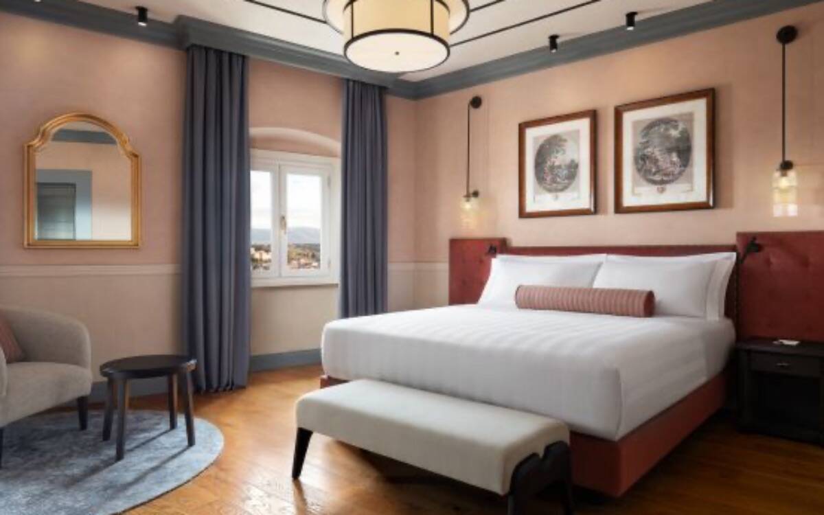 Signature Superior Room