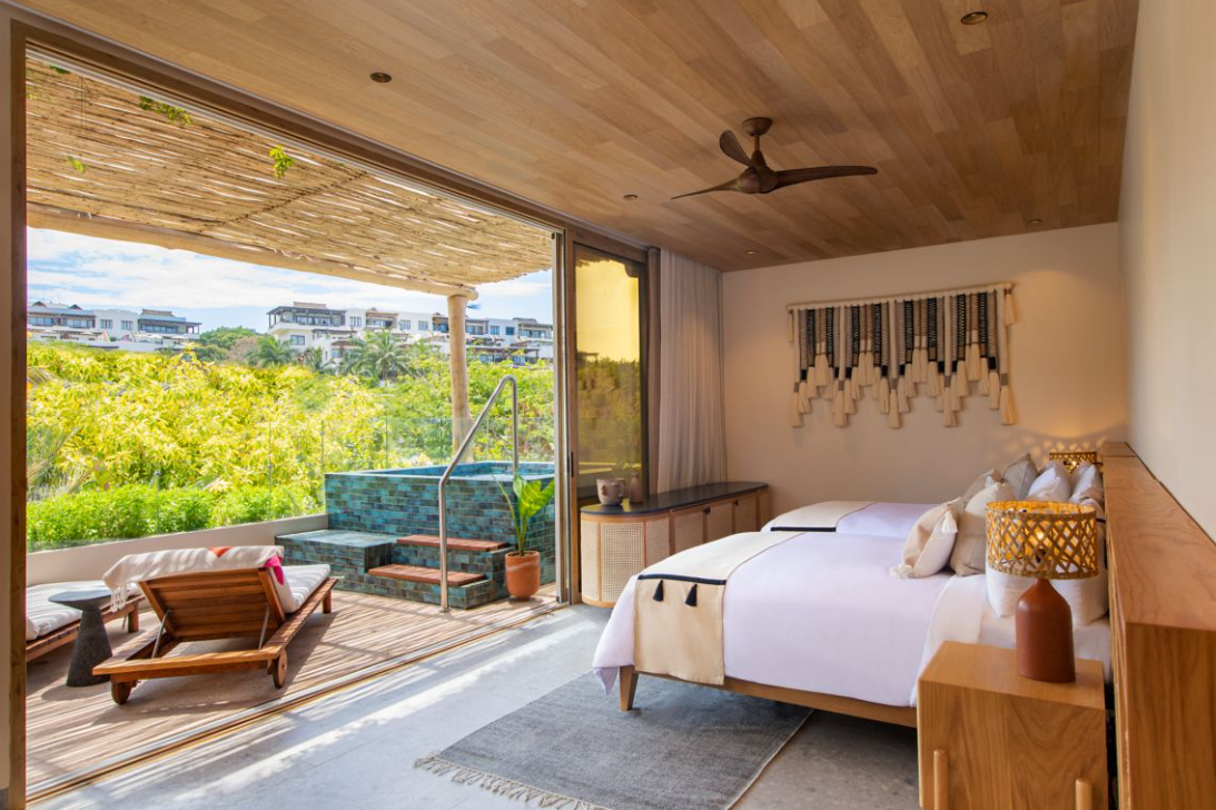OASIS TWO BEDROOM VILLA, OCEANFRONT