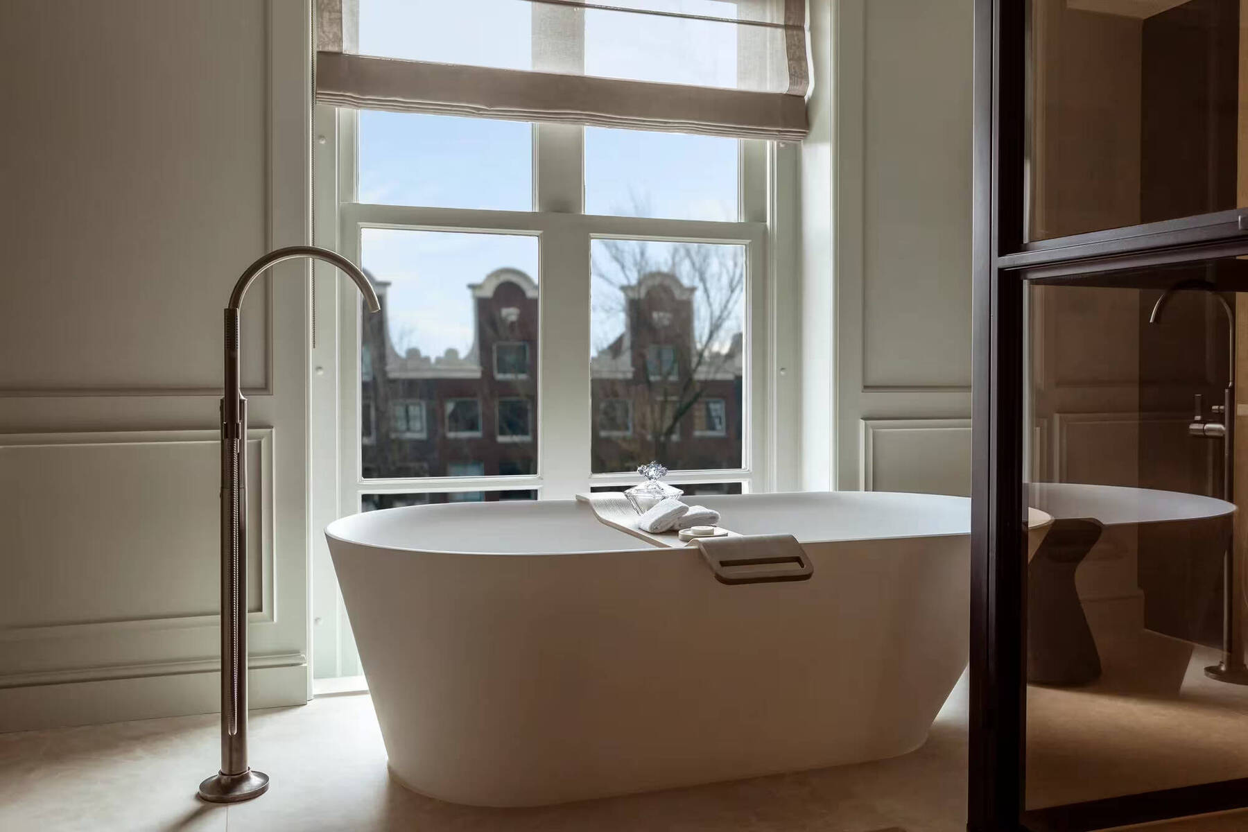 ROOFTOP TERRACE SUITE