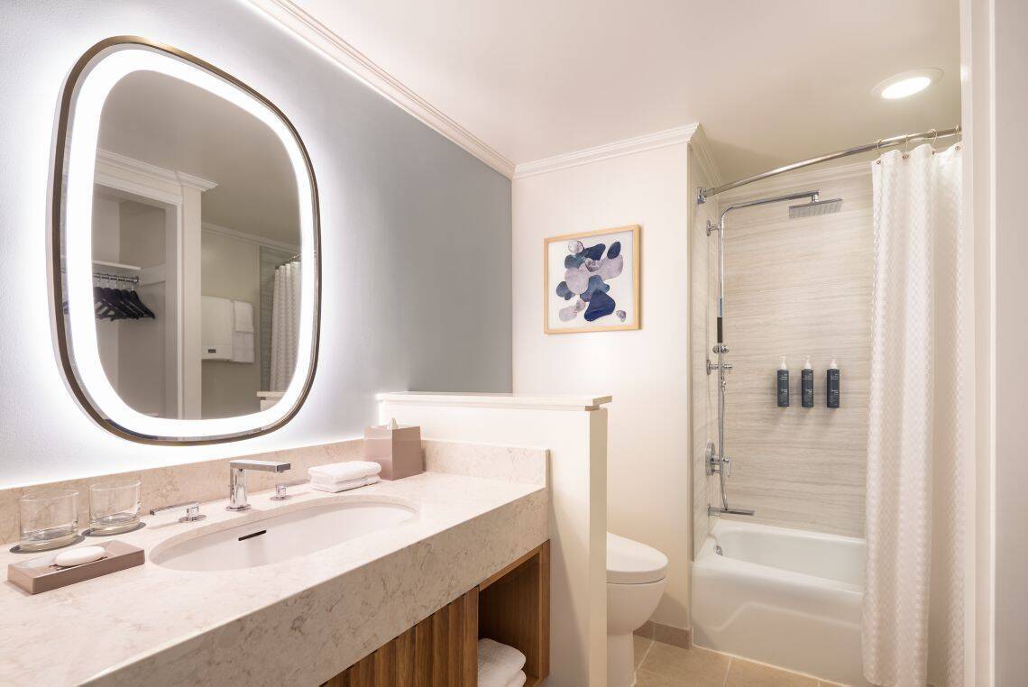  Tower Penthouse Ocean Room