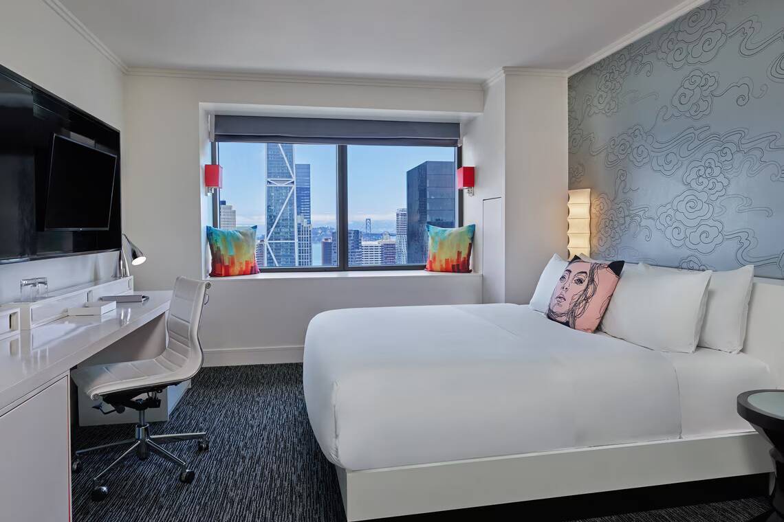 Supreme Suite 