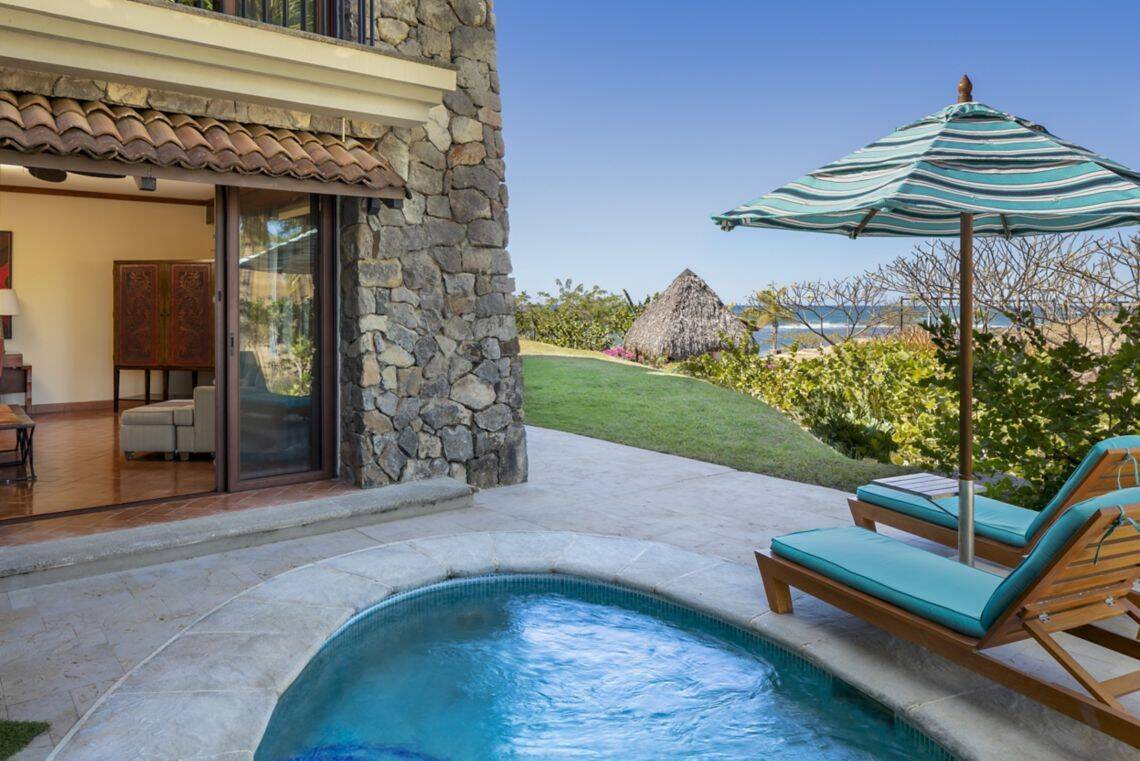 ONE BEDROOM SUITE - OCEAN VIEW PLUNGE POOL