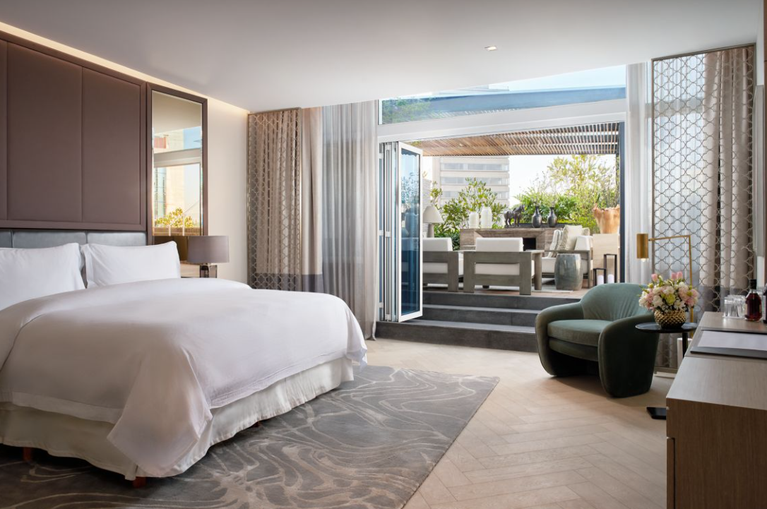 CAROL ASTOR SUITE