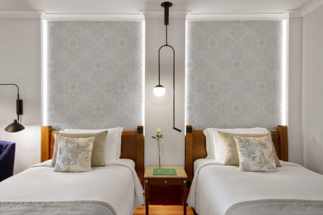 DELUXE GARDEN TWO TWIN GARDEN ACCESS