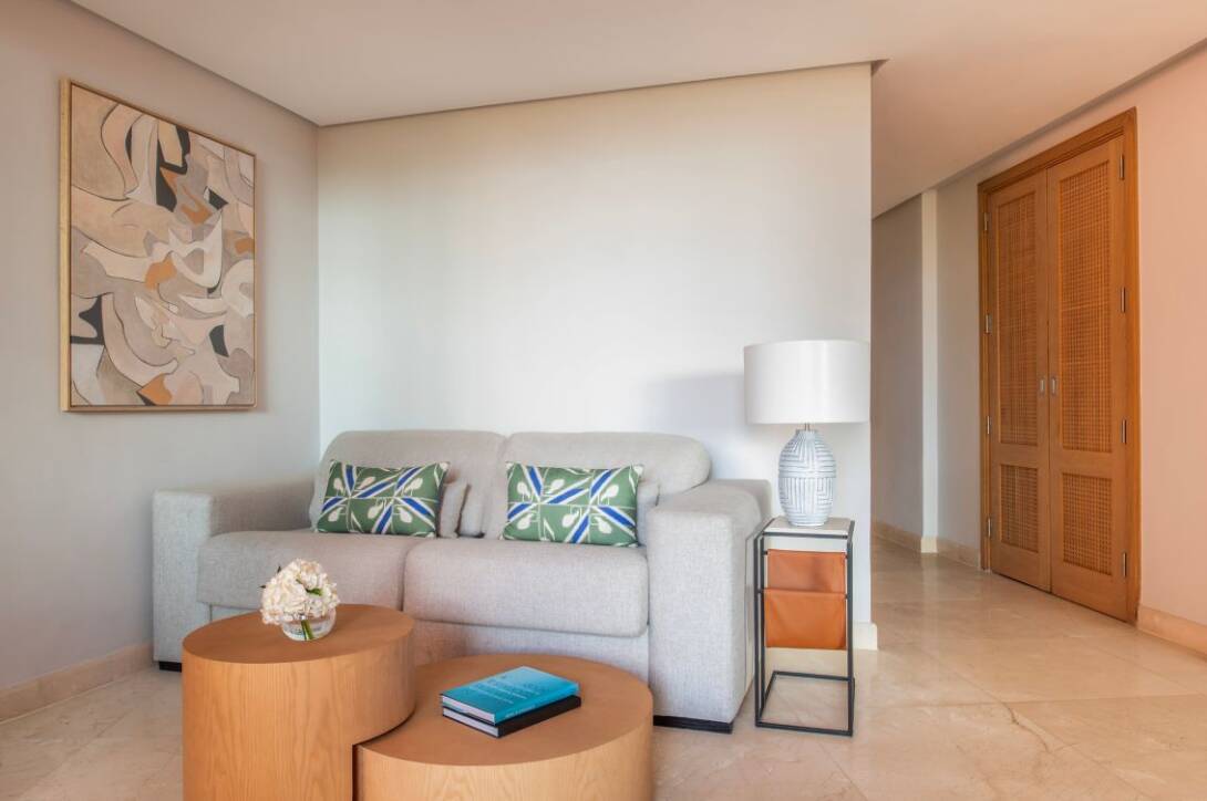 Retreat Family Room Two Double Sofa Bed Garden View Terrace