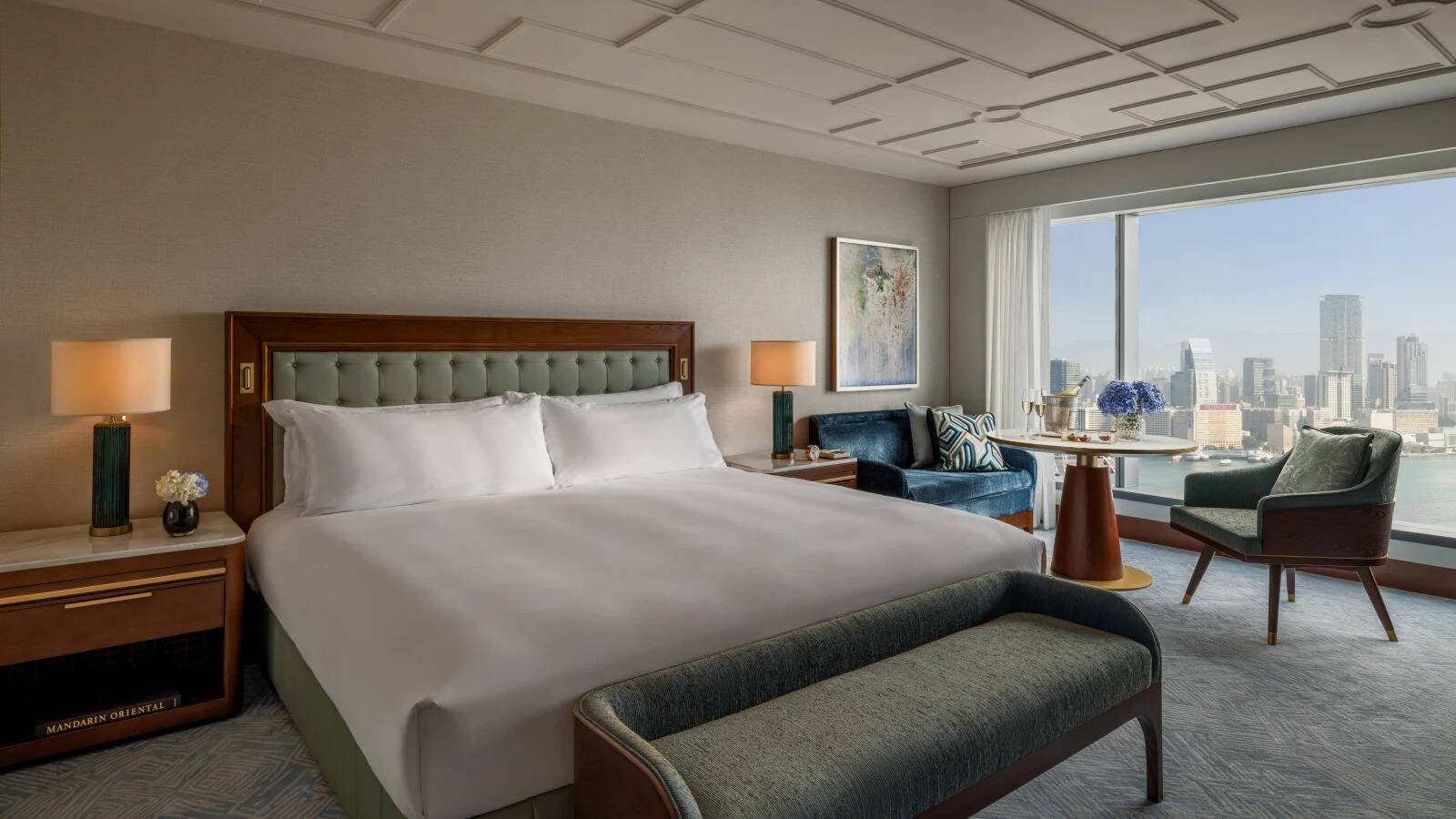 Premier Harbour View King