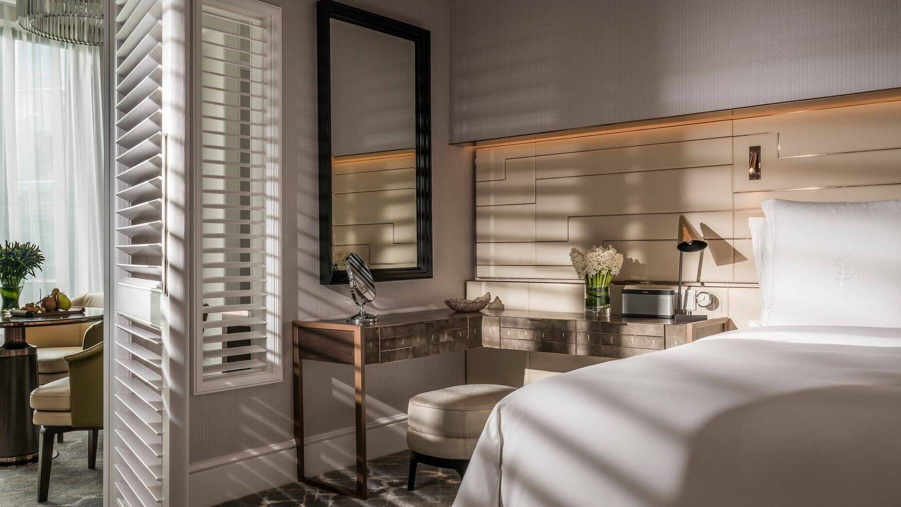 Premier Sute Two Twins