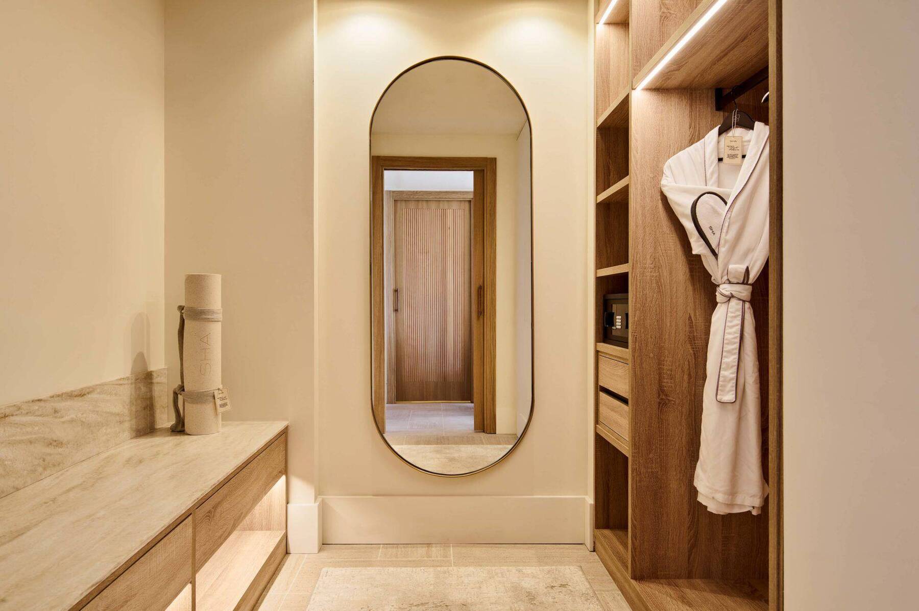 Deluxe Suite Mountain View