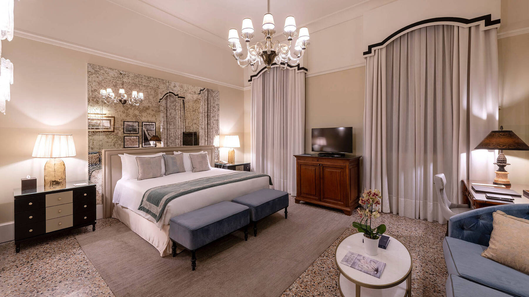 VENICE PRESTIGE SUITE