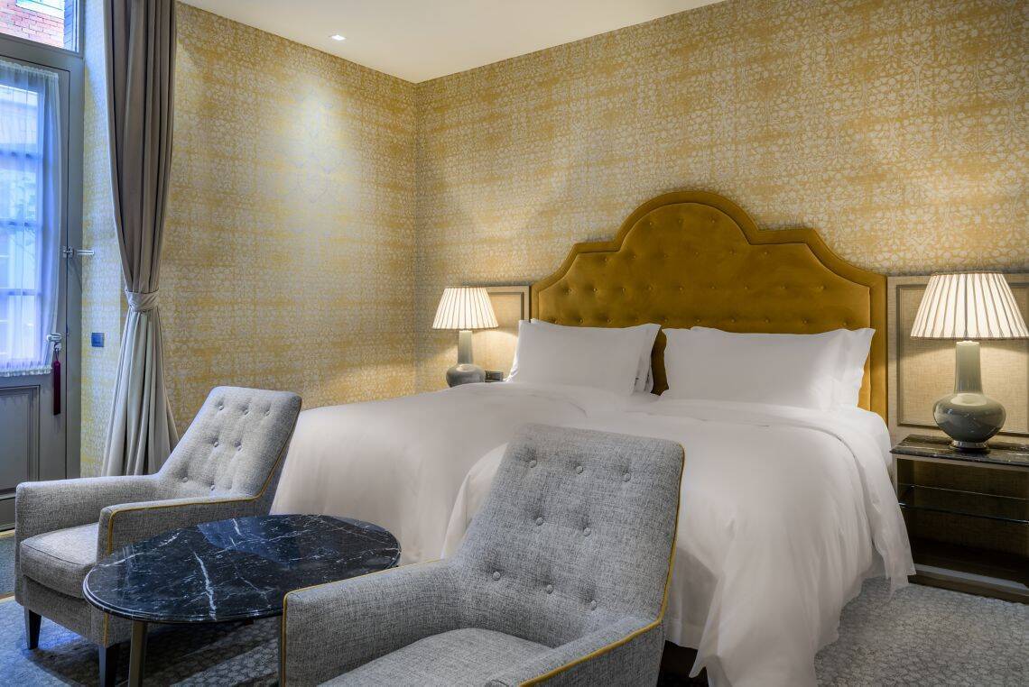 Deluxe King, Queen or Twin Room