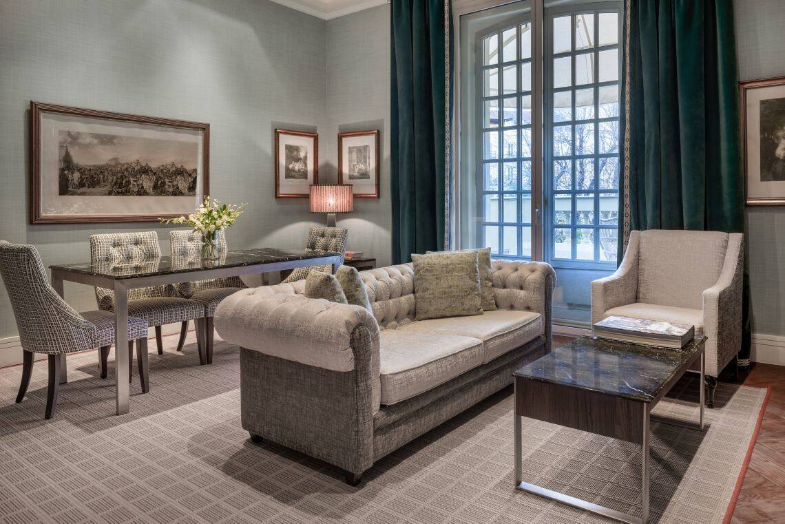 Luxury Terrace King Suite, Garden View, Bi-Level