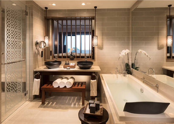 Executive Sea View Balcony Room