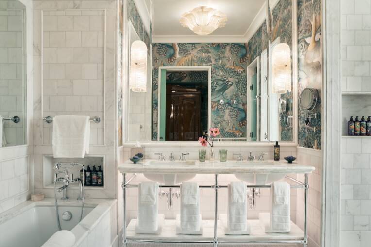 THE FLÂNEUR PENTHOUSE ADA