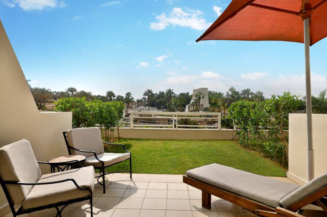 DELUXE GARDEN DOUBLE