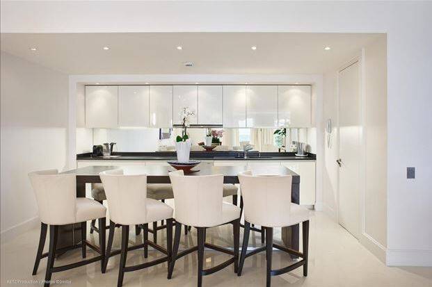 PRESIDENTIAL SUITE THREE BEDROOMS 110