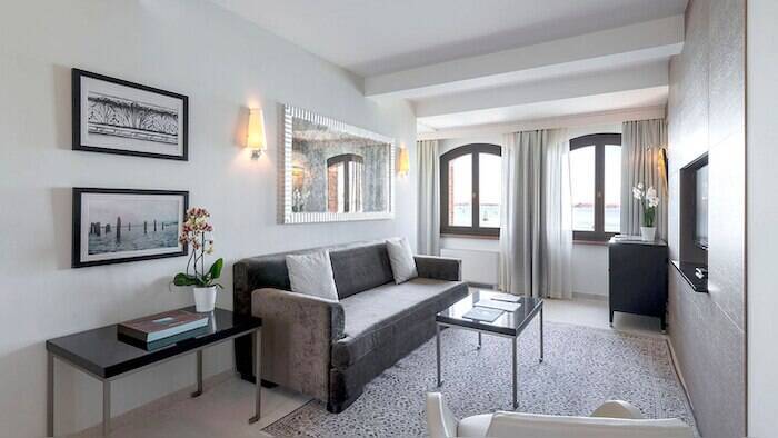 NAVIGANTE SIGNATURE SUITE 