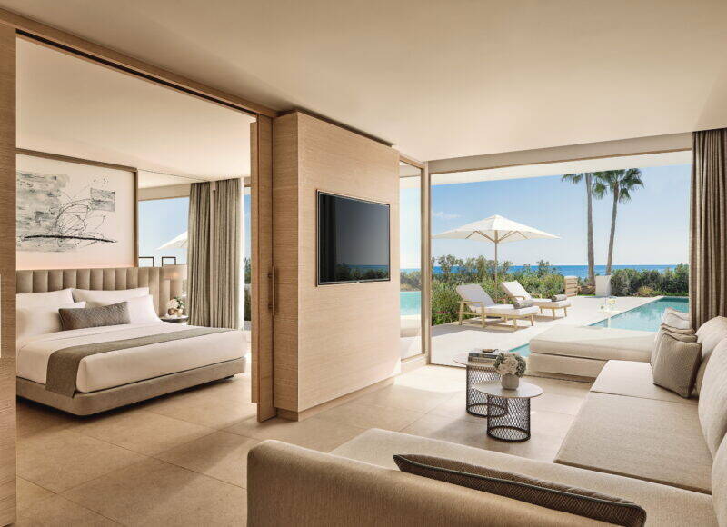 DELUXE ONE BEDROOM SUITE PRIVATE POOL