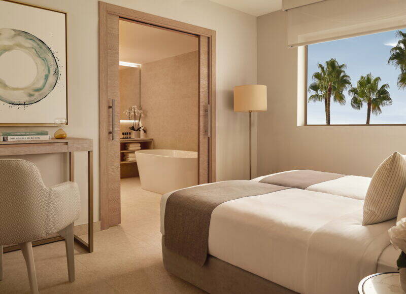 DELUXE TWO BEDROOM SUITE 