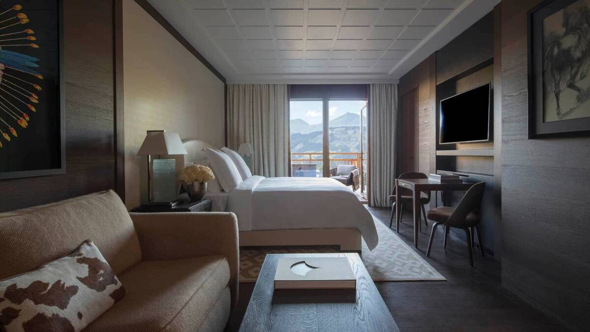 Premium King Room