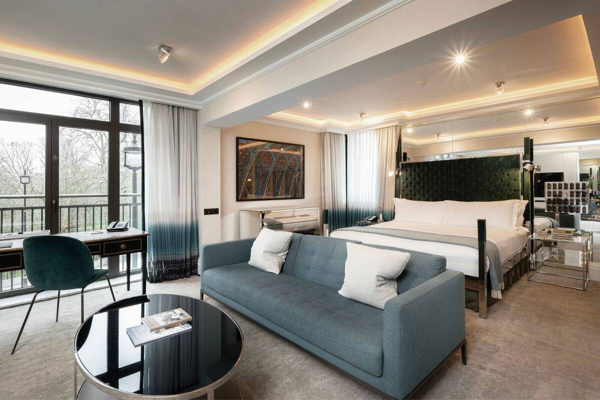 GREEN PARK SUITE