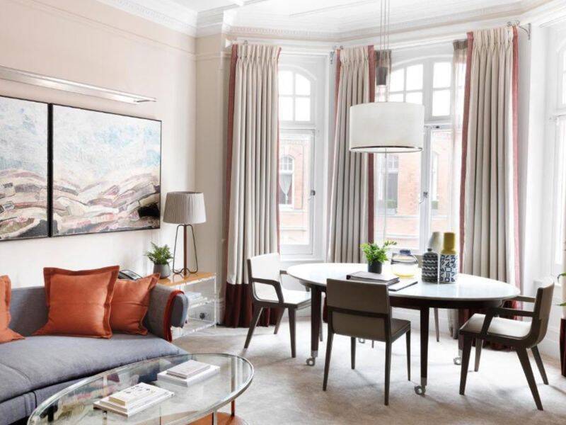 TOWNHOUSE RESIDENCE