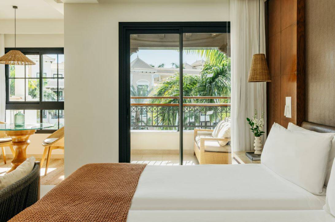 DELUXE RESORT VIEW
