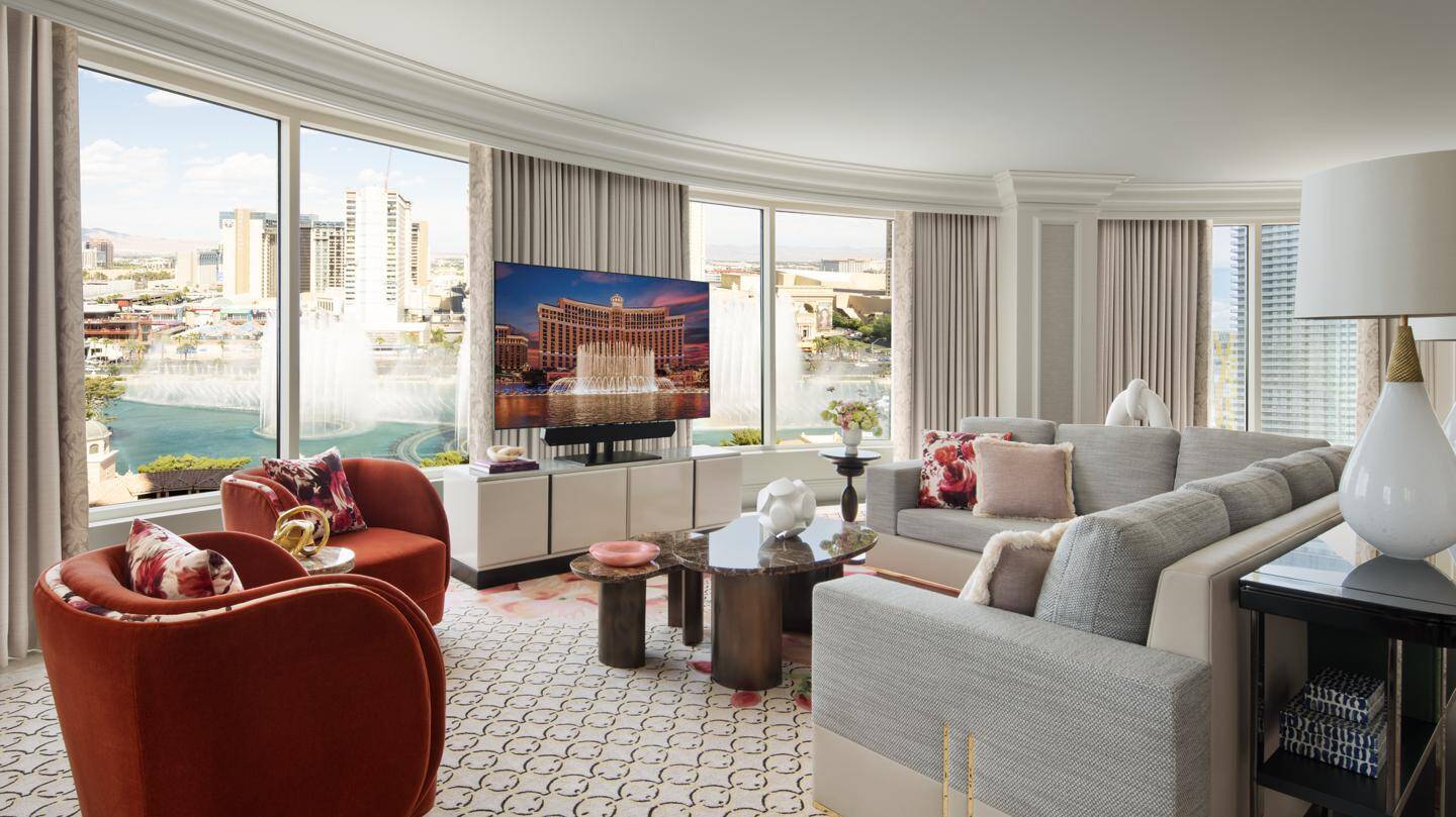 TWO BEDROOM GRAND LAKEVIEW SUITE