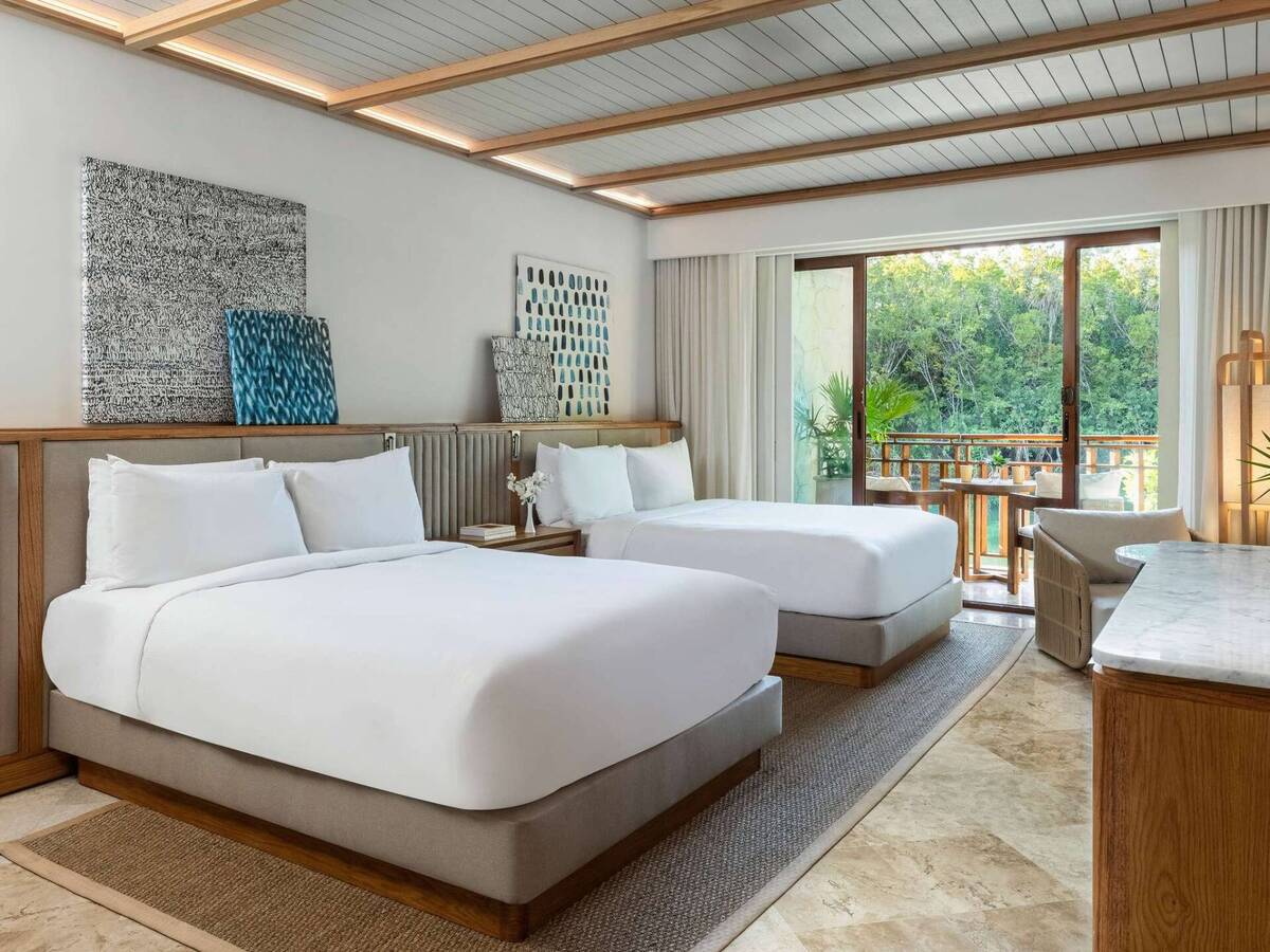 BEACH AREA CASITA TWO QUEEN