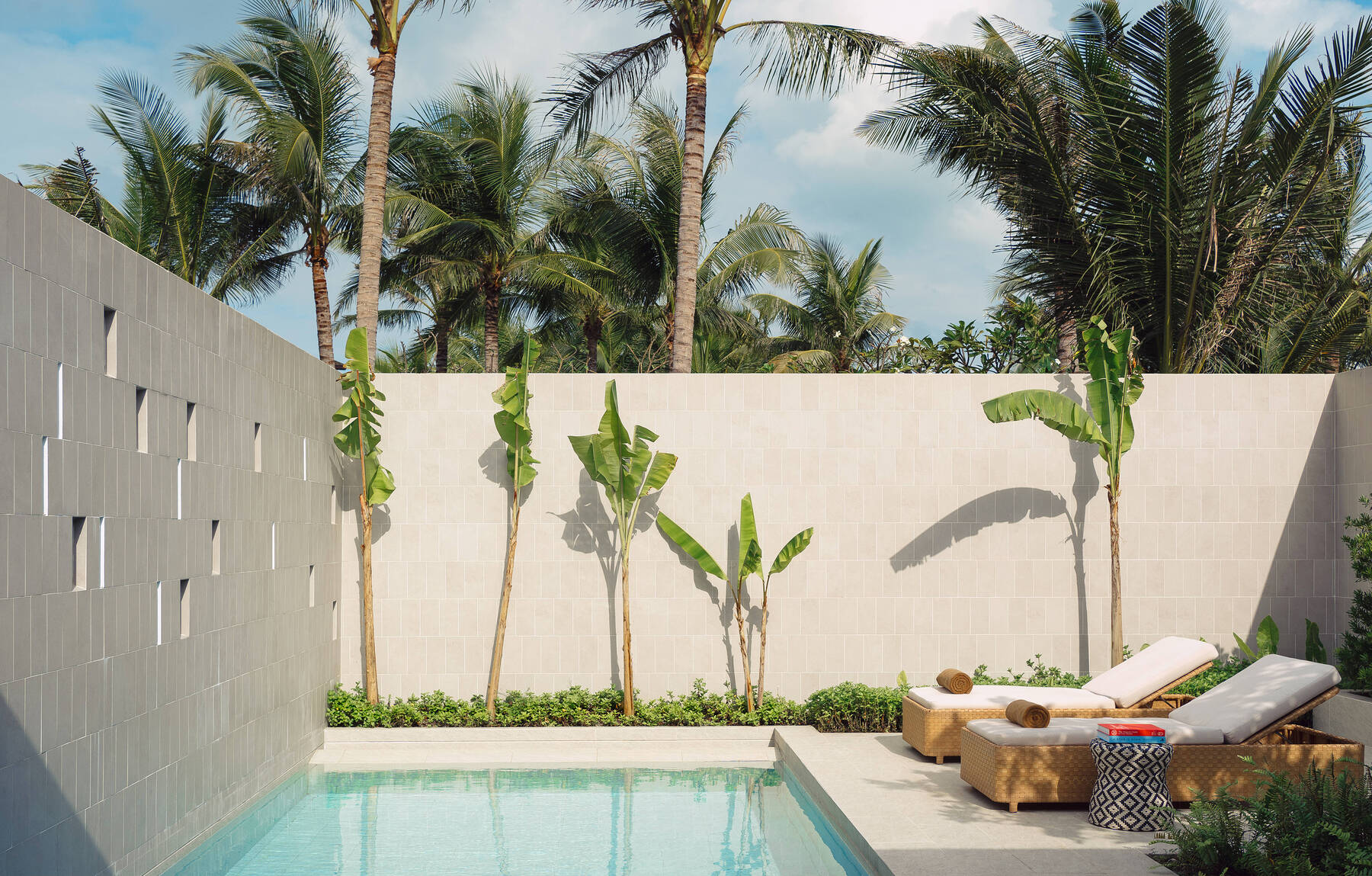 One Bedroom Garden Pool Villa