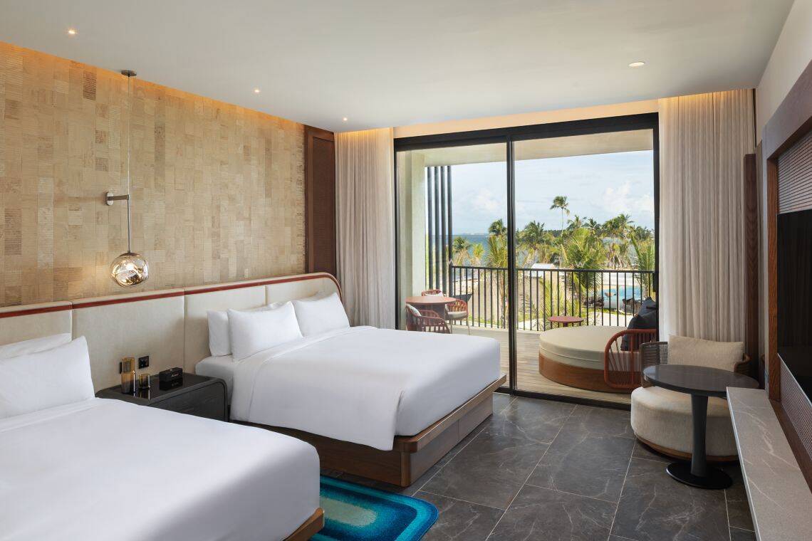 PREMIER TWO KING, OCEAN VIEW ROOM