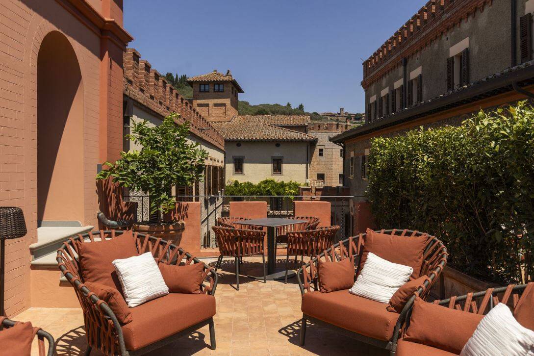TERRACE SUITE