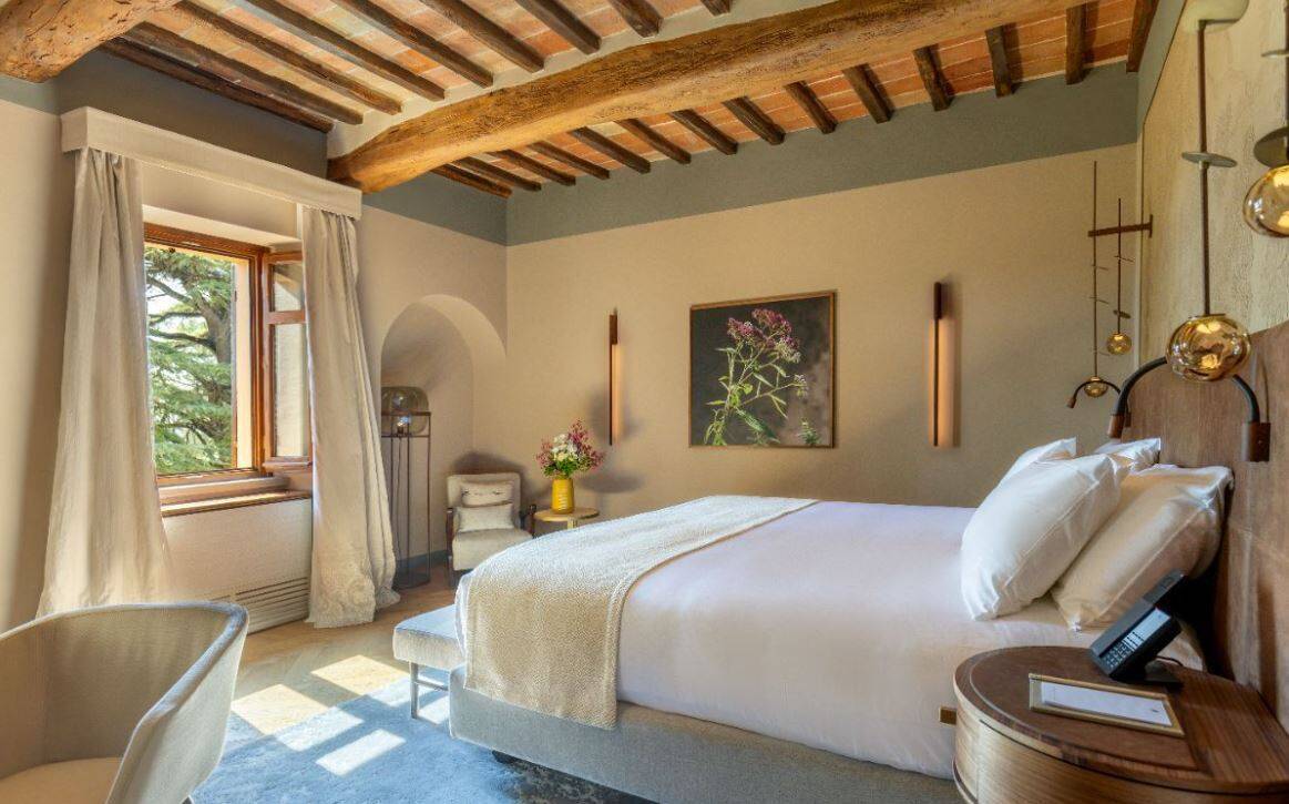 FAMILY EXECUTIVE ROOM