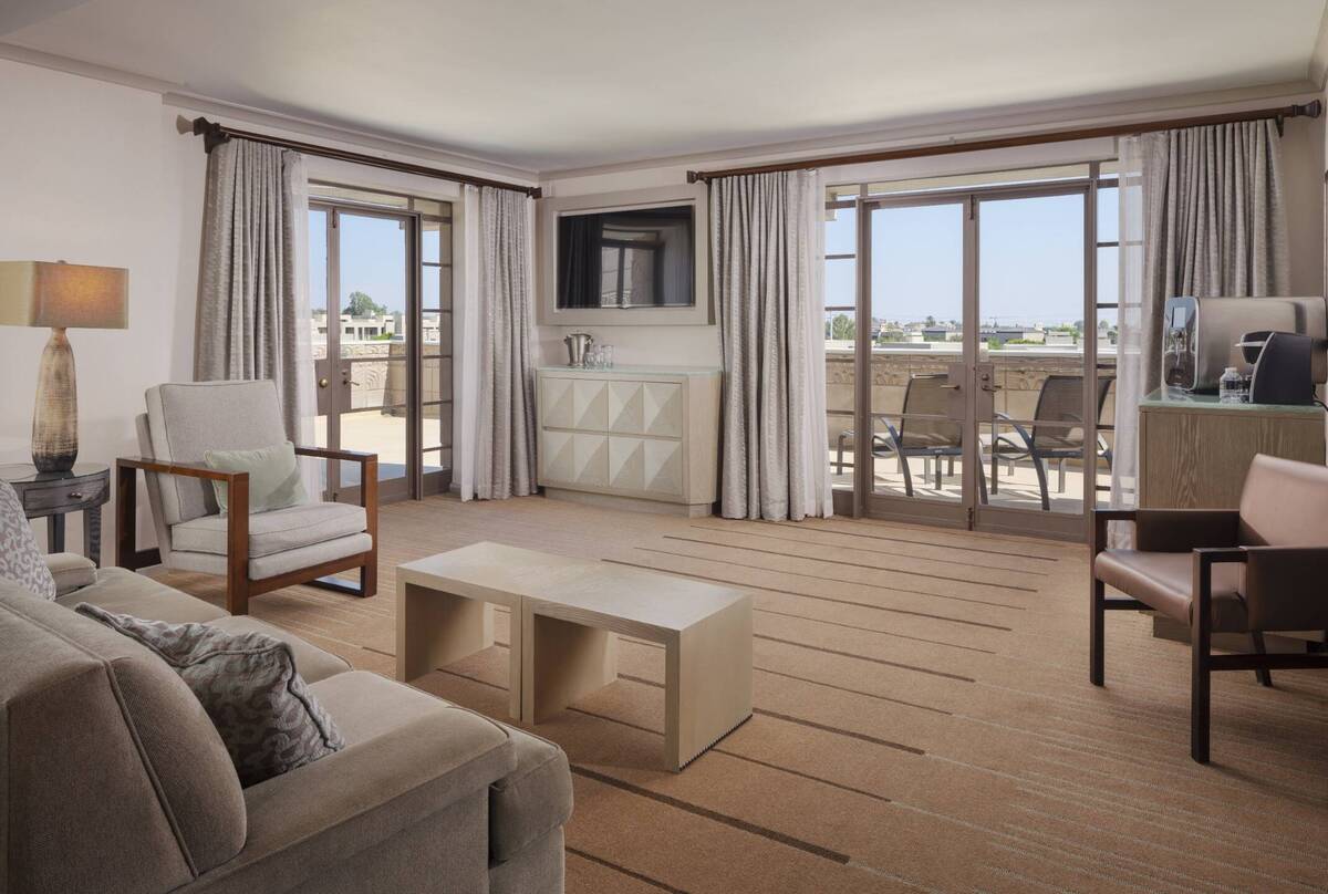 One Bedroom Suite