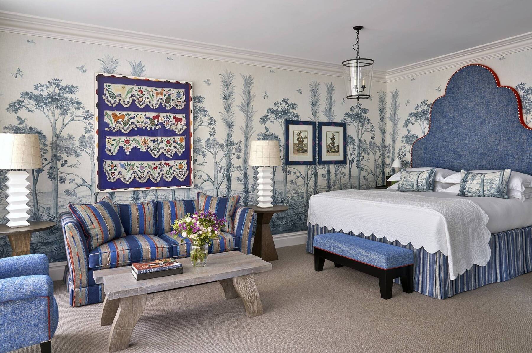 Deluxe Junior Snug Suite