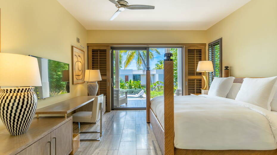 Four-Bedroom Ocean-View Hilltop Villa