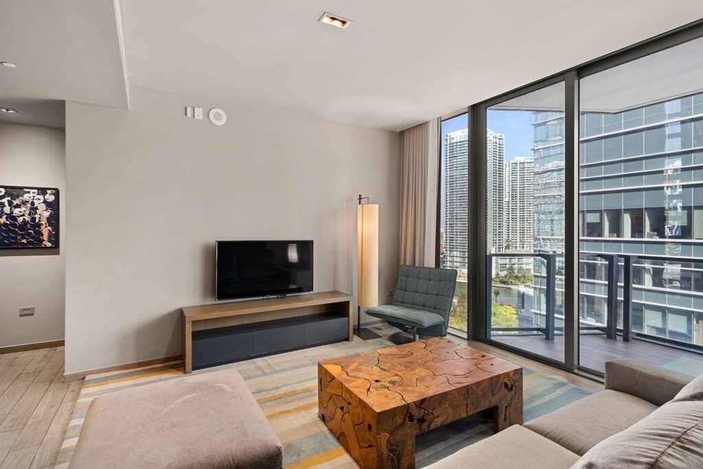 EAST TWO BEDROOM RESIDENCE SUITE 