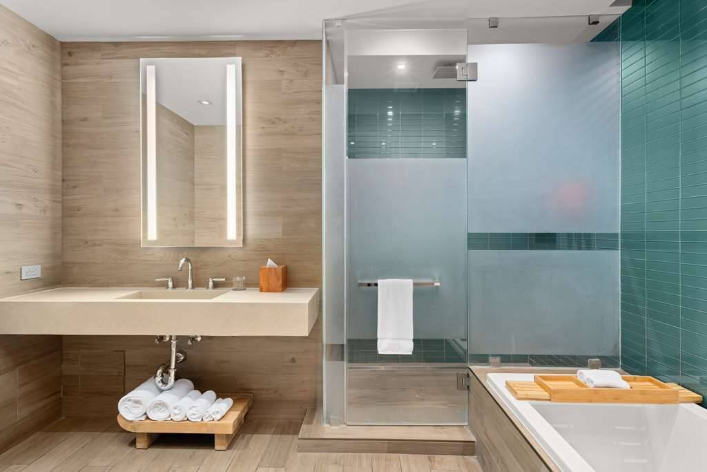EAST TWO BEDROOM RESIDENCE SUITE 