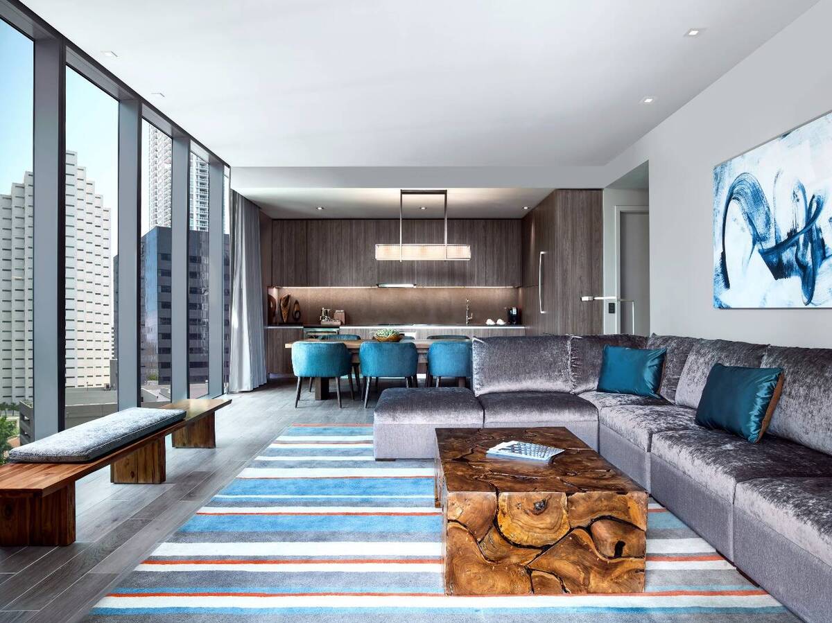 THREE BEDROOM RESIDENCE SUITE BAY VIEW